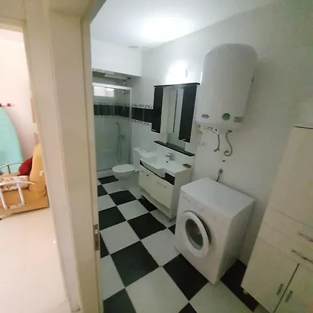 Appartement Ada Residence *